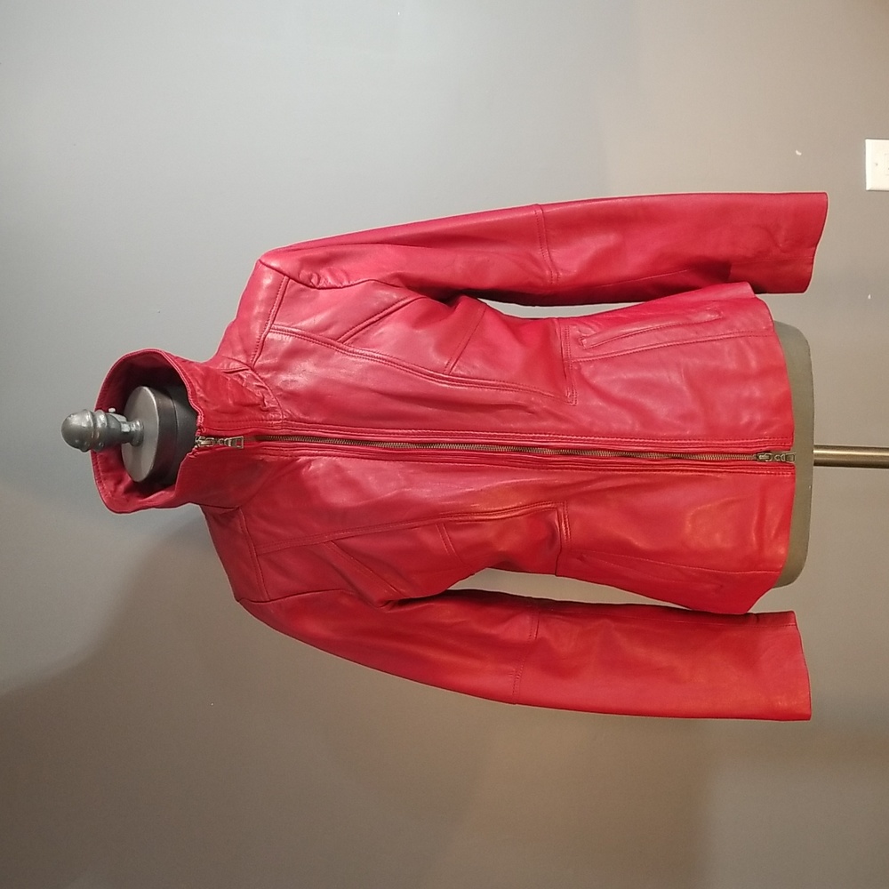 Danier size medium leather jacket rich red womens NEW appears never worn.